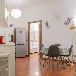 Appartamento Bnbutler - Eustachi, 47 - Per Vivere Alla Milanese, Milano