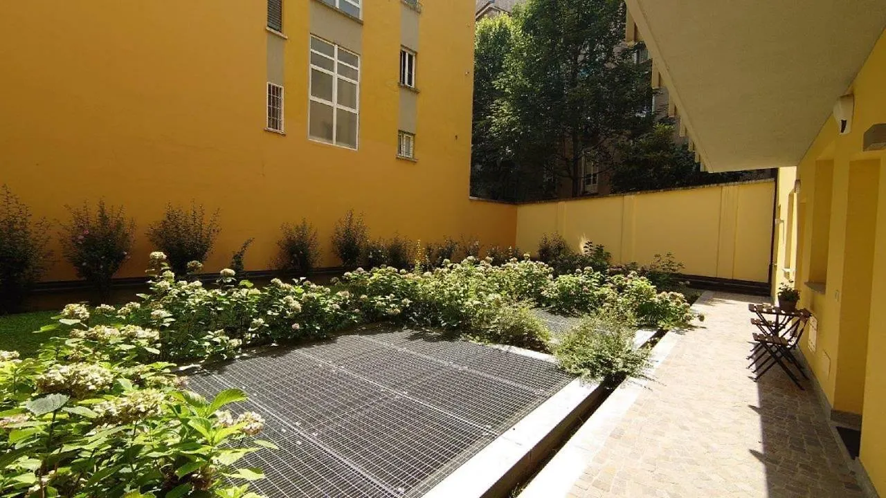 Navigli Suites - Visconti Milan 0*,  Italy