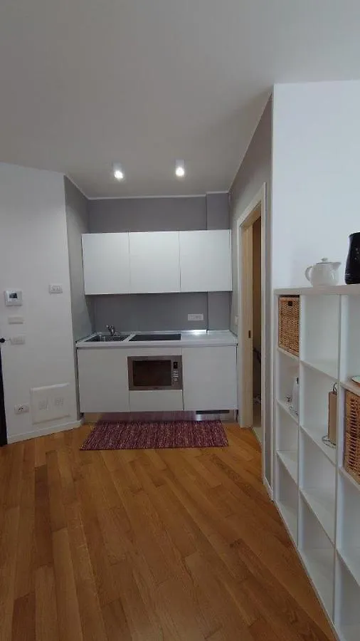 Apartment Navigli Suites - Visconti Milan Italy
